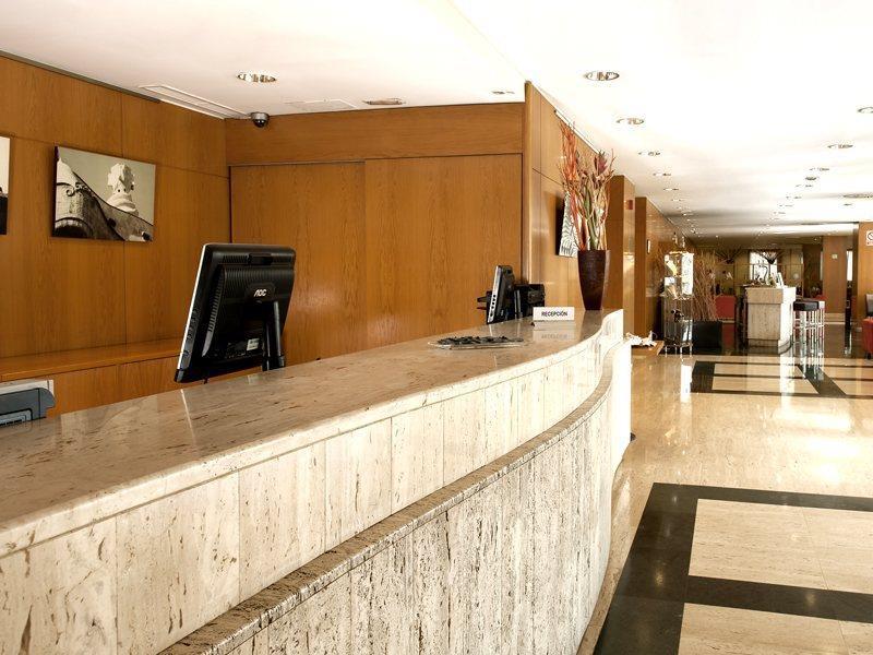 Exe Barbera Parc Hotel Barbera del Valles Exterior photo